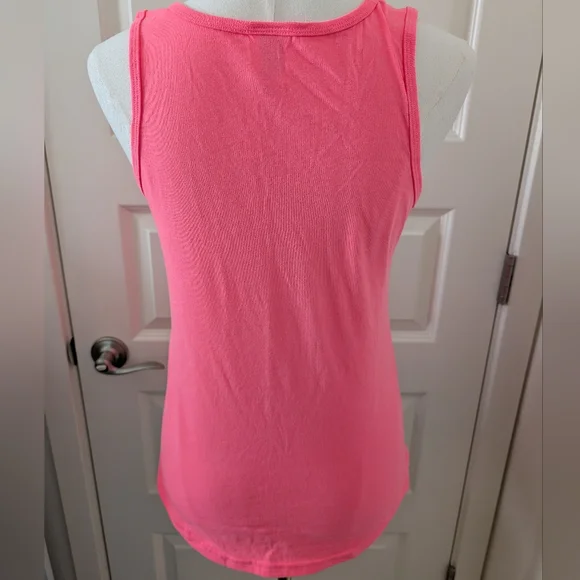 UFO Graphic Pink Tank Top Size Small NWT - Picture 5 of 12